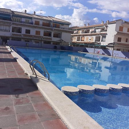 Apartamento Santa Pola, En Playa Del Tamarit Con Piscina. Buitenkant foto